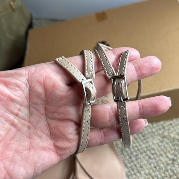 NWOT - Chinese Laundry Women's Heeled Sandal, Beige, Size 9 - Picture 12 of 14